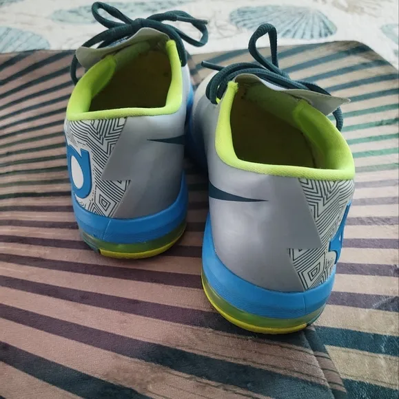 NIKE KD VI