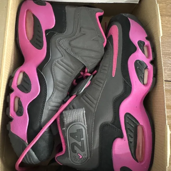 Nike Ken Griffey Max 1