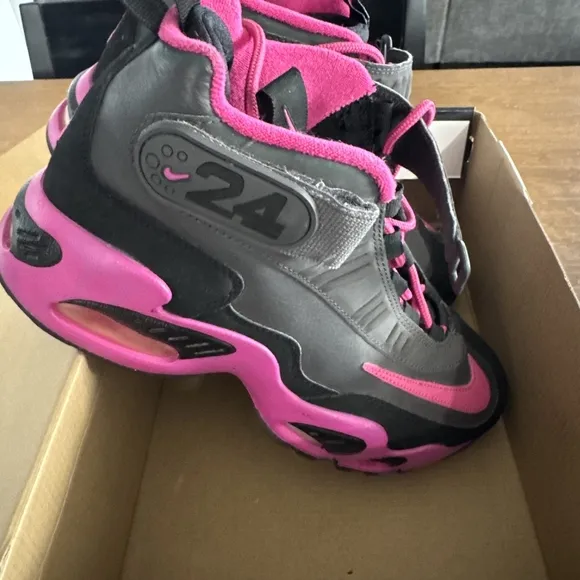 Nike Ken Griffey Max 1