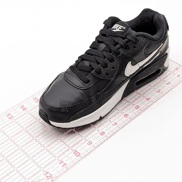 Nike Kids Air Max 90 LTR CD6864-010 Athletic Sneakers size 5Y