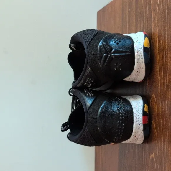 Nike Kobe A.D. Mid NCAA Sz 9.5