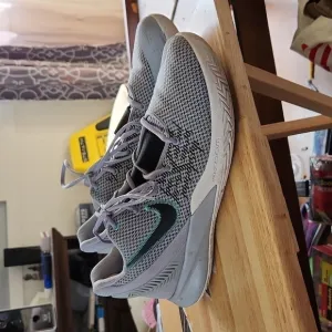 Nike Kyrie Flytrap 2 'Wolf Grey' Sneakers Men's size 12