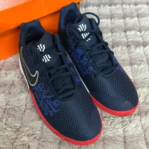 Nike Kyrie Flytrap Sneakers Size 5.5y