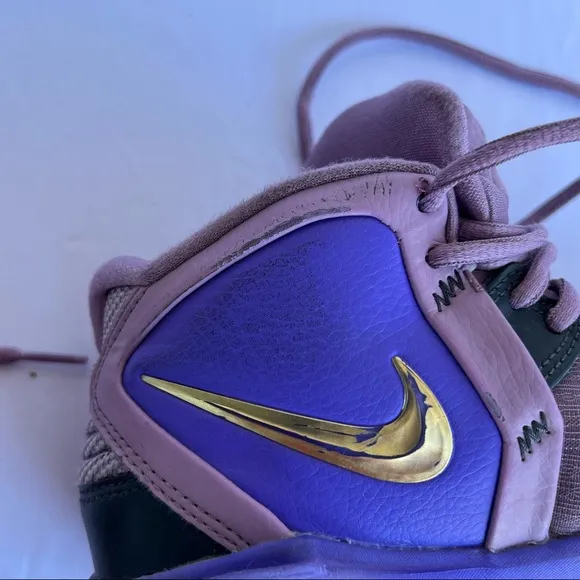 Nike Kyrie infinity GS 8 amethyst wave purple youth sneakers