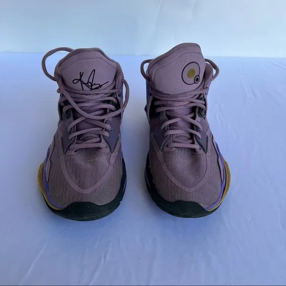 Nike Kyrie infinity GS 8 amethyst wave purple youth sneakers