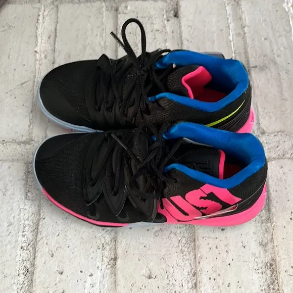 Nike Kyrie Sneakers unisex