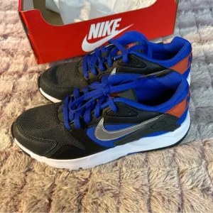 Nike Ld Victory GS Sneakers Big Kids Size 4