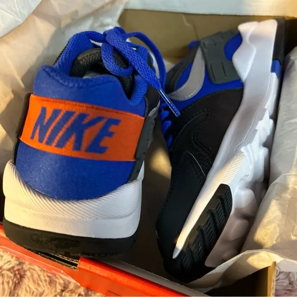 Nike Ld Victory GS Sneakers Big Kids Size 4