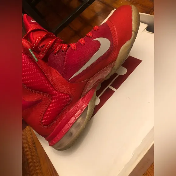 Nike Lebron James 9 Sneakers. “Christmas Day” Men’s Size 11.5