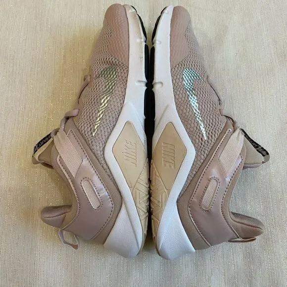 Nike Legend Essential 2 Training Sneakers Women Size 10.5