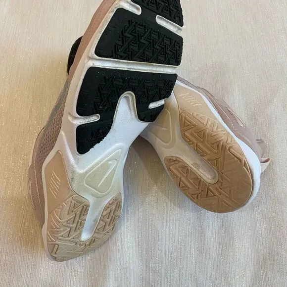 Nike Legend Essential 2 Training Sneakers Women Size 10.5