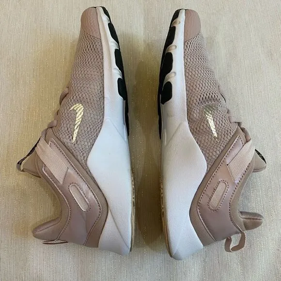 Nike Legend Essential 2 Training Sneakers Women Size 10.5