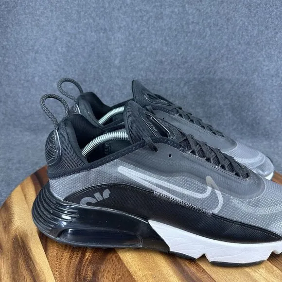 Nike Men’s Air Max 2090 Black White Running Shoes: CW7306 001 Size 12.5