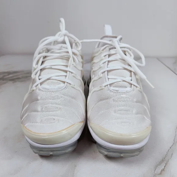 Nike Men's Air VaporMax Plus Pure Platinum White Running Shoes Sneakers, 8