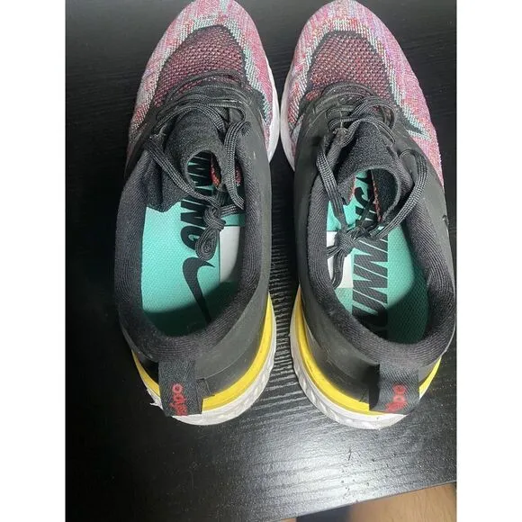 Nike Men's Odyssey React 2 Flyknit Black Multicolor Red Running Shoes Size 12