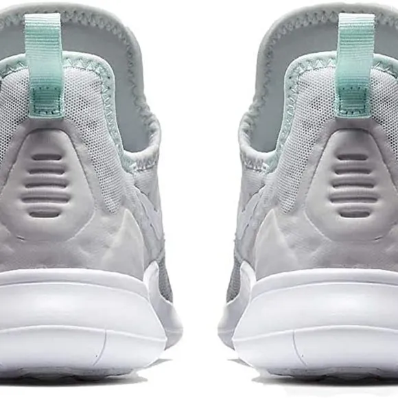NIKE MENS Sneakers