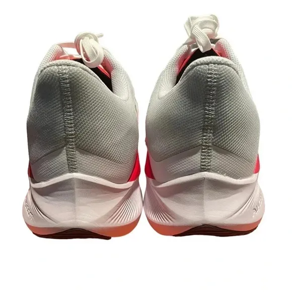 Nike Men’s Winflo 8 Running Shoes