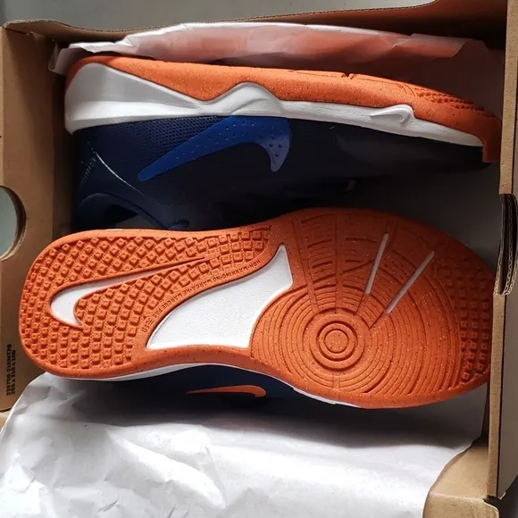 NIKE Omni Multi-Court Girls Sneakers size 5y
