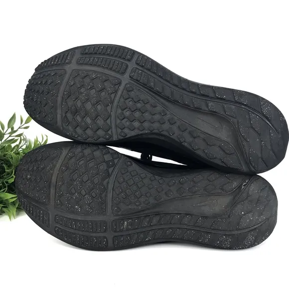 NIKE Pegasus 40 Black Running Sneakers Shoes 12