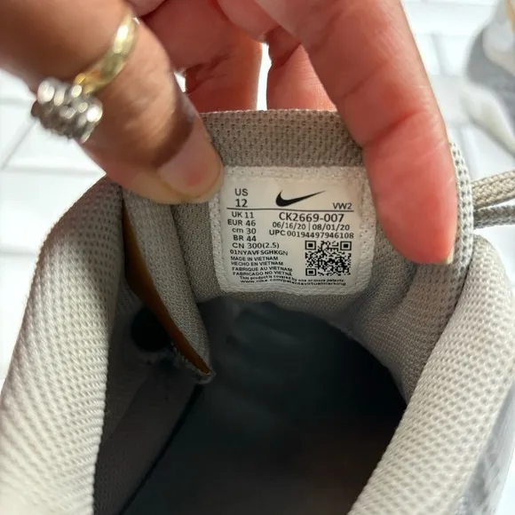 Nike Renew Elevate 'Metallic Silver Gold size 12