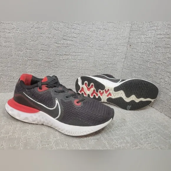 Nike Renew Run Men's Size 9 Black Athletic Running Sneakers Shoes CK6357-005