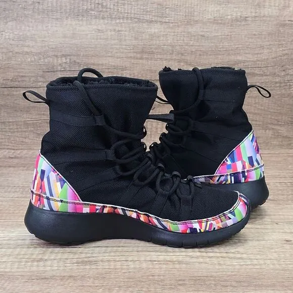 Nike Roshe One High Print GS Youth Size 5.5Y Women's Size 7 Black Lined Boots