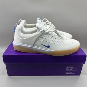 Nike SB Zoom Nyjah 3 Sneakers Men's Size 10 White Blue Skateboard Low Sneakers