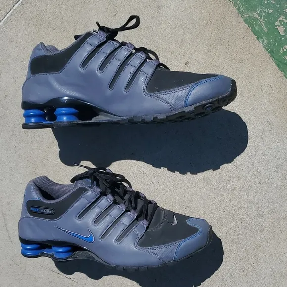 Nike Shox Gray and Blue Running Shoes
