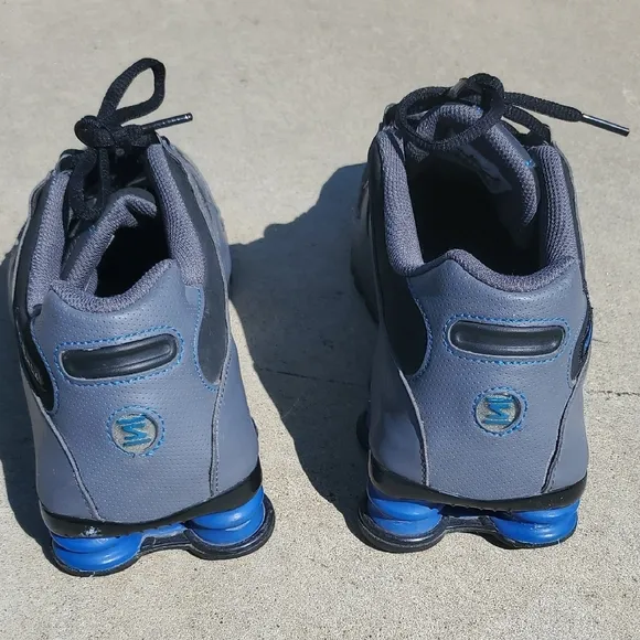 Nike Shox Gray and Blue Running Shoes
