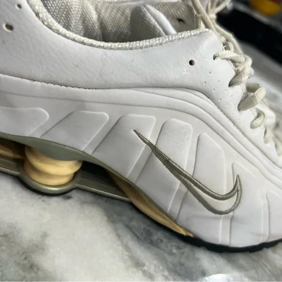 Nike Shox Men Size 10.5