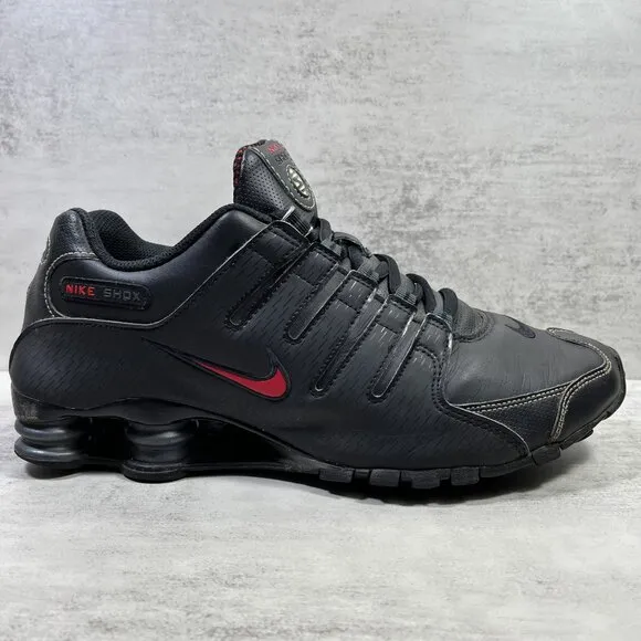 Nike Shox NZ Leather Running Shoes - Men's Size 8.5