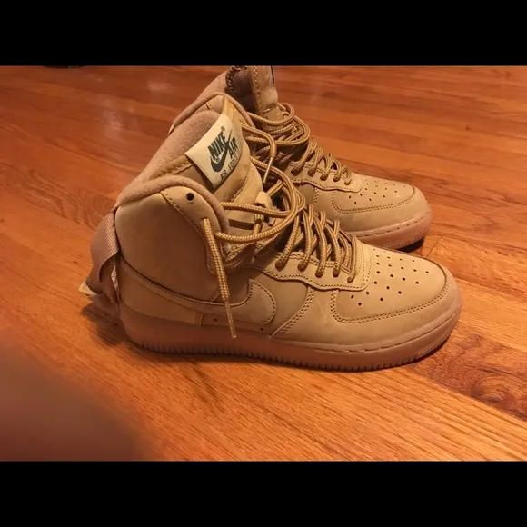 Nike Sneakers