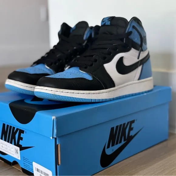 Nike Sneakers