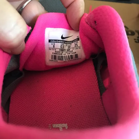 Nike Sneakers