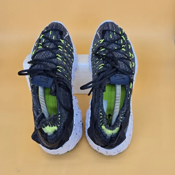 Nike Space Hippie 04 'Black Volt' Men's Running Shoes Size 9