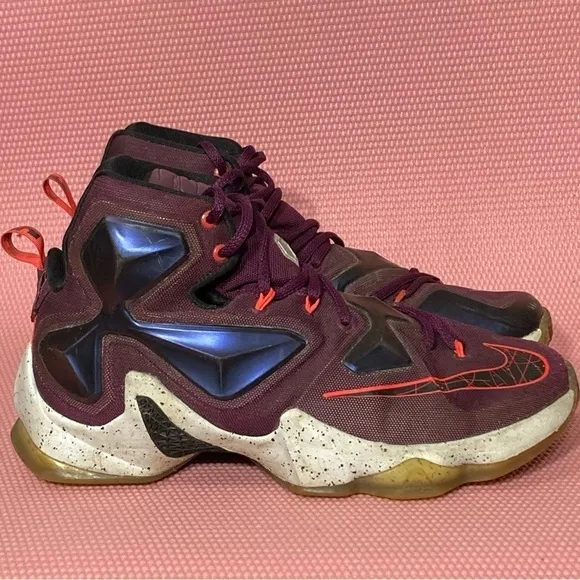 Nike Unisex LeBron 13 Written in the Stars Maroon Basketball Shoes Sz  M8 &amp; W9.5