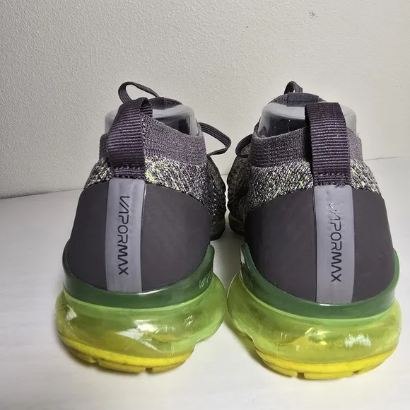 Nike VaporMax Flyknit Men's Gray and Green Running Shoes size 11