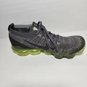 Nike VaporMax Flyknit Men's Gray and Green Running Shoes size 11