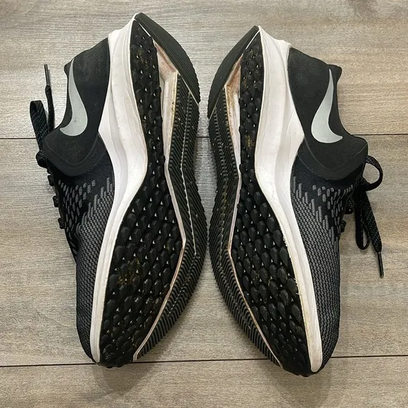 Nike Winflo Running Shoes Size 8