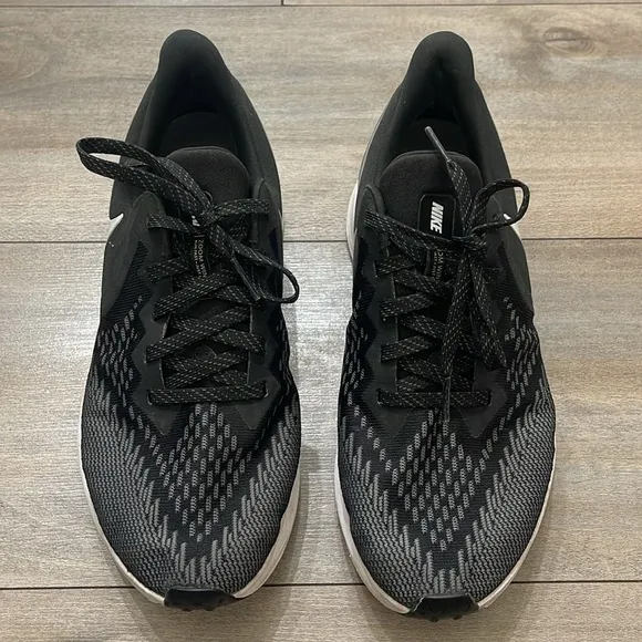 Nike Winflo Running Shoes Size 8