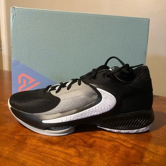 Nike Zoom Freak 4 DJ6149-001 Black/Light Gray Men Basketball Shoes Oreo