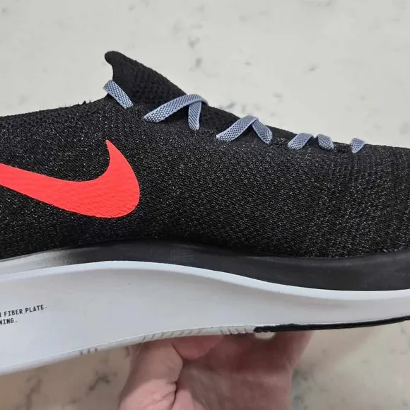 Nike Zoom Men’s SZ.13 Fly Flyknit AR4561-005 Black/Red Running Shoes New
