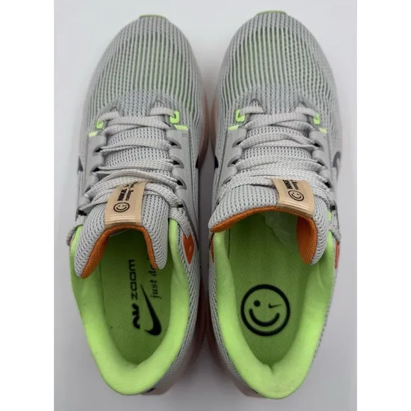 Nike Zoom Pegasus 40 DV3854-006 Women SZ 8.5 Running Shoes Photon Dust/Obsidian