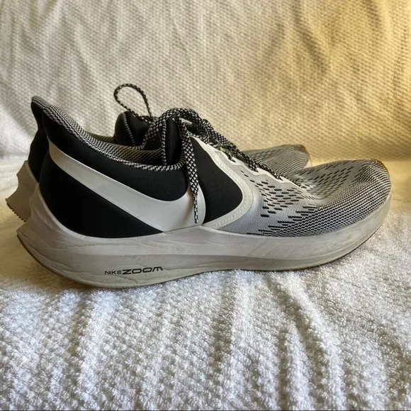 Nike Zoom WinFlo 6 Running Shoes BQ9261-001 Sz 12