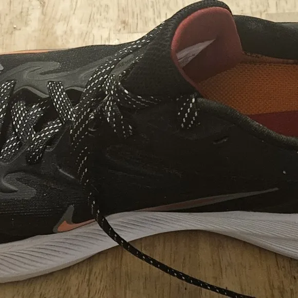 Nike Zoom Winflo 7 Black Total Orange CJ0291-011