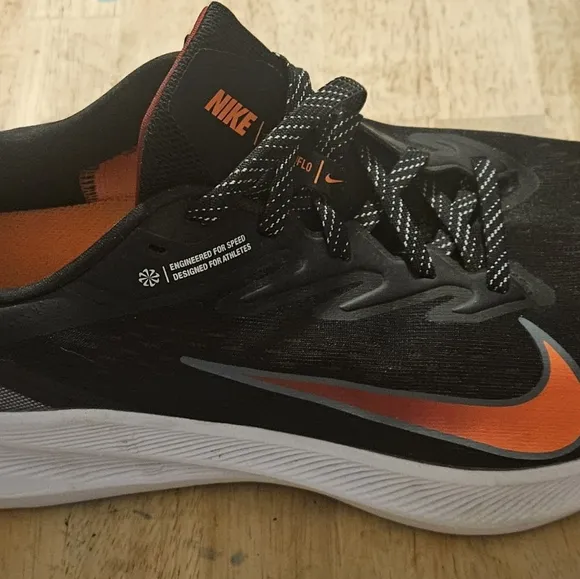 Nike Zoom Winflo 7 Black Total Orange CJ0291-011