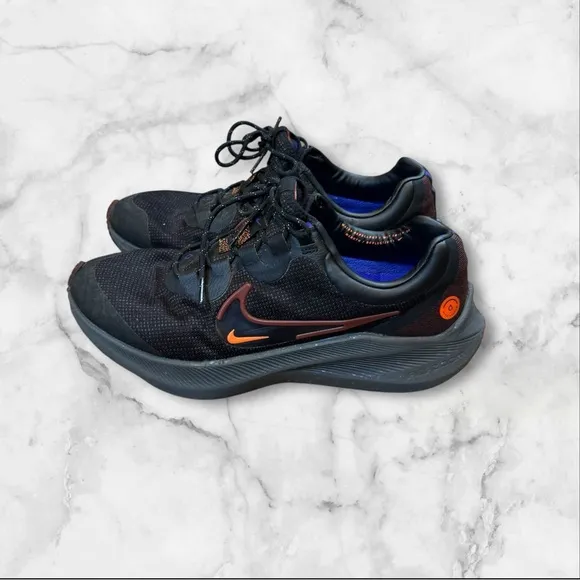 Nike Zoom Winflo 8 Shield Shoes Men’s‎ Size 9 Running Black Orange DC3727-200