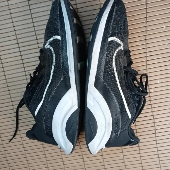 Nike ZoomX Superrep Surge Running Shoes Black White CU7627-002 Men's sz 12.  25.