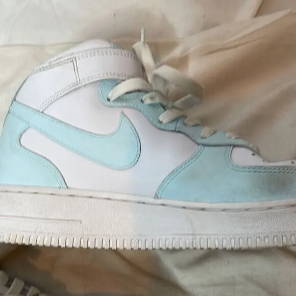 Nike Air Force 1 Custom Baby Blue Mid Men’s Sneakers. Size 8.