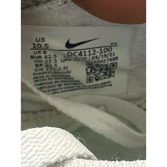 Nike Air VaporMax 2021 Flyknit DC4112-100 Gray Running Shoes Women - Sz 10.5